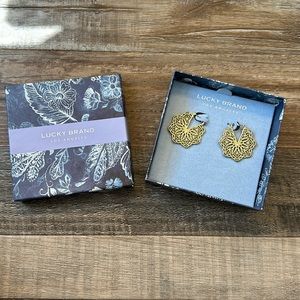 Lucky brand gold earrings